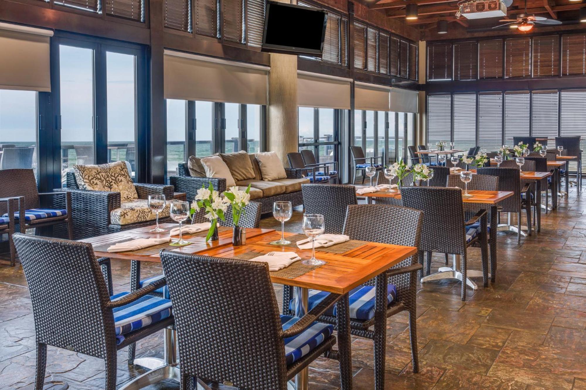Holiday Inn Resort Panama City Beach By Ihg Buitenkant foto